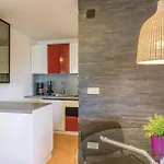 Beautiful In Apartman *